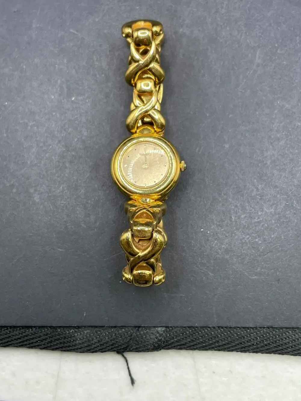 Vintage Seiko March Gold Tone Base Metal Watch 19.3mm Unique Bracelet Band